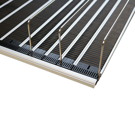 Carlson AirFlo — Merchandising Expertise Glide RollerShelf