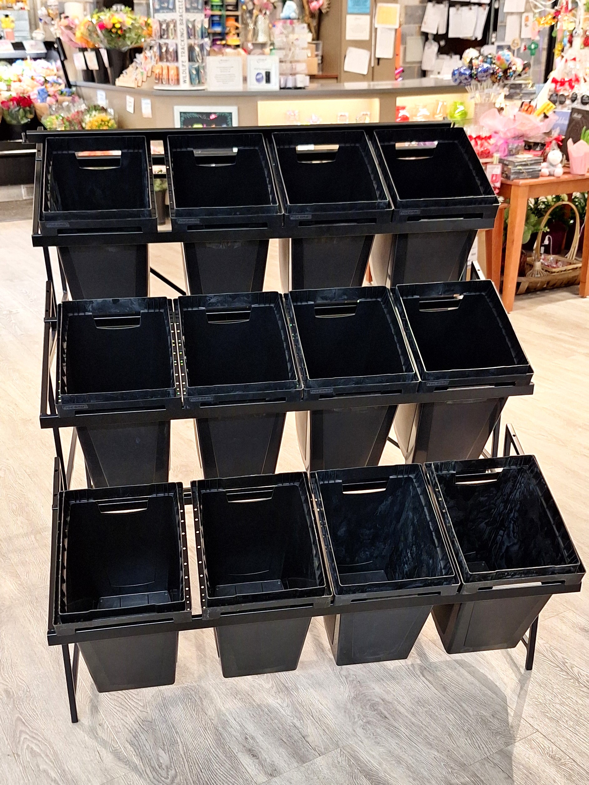 Sleek Island - Procona Buckets