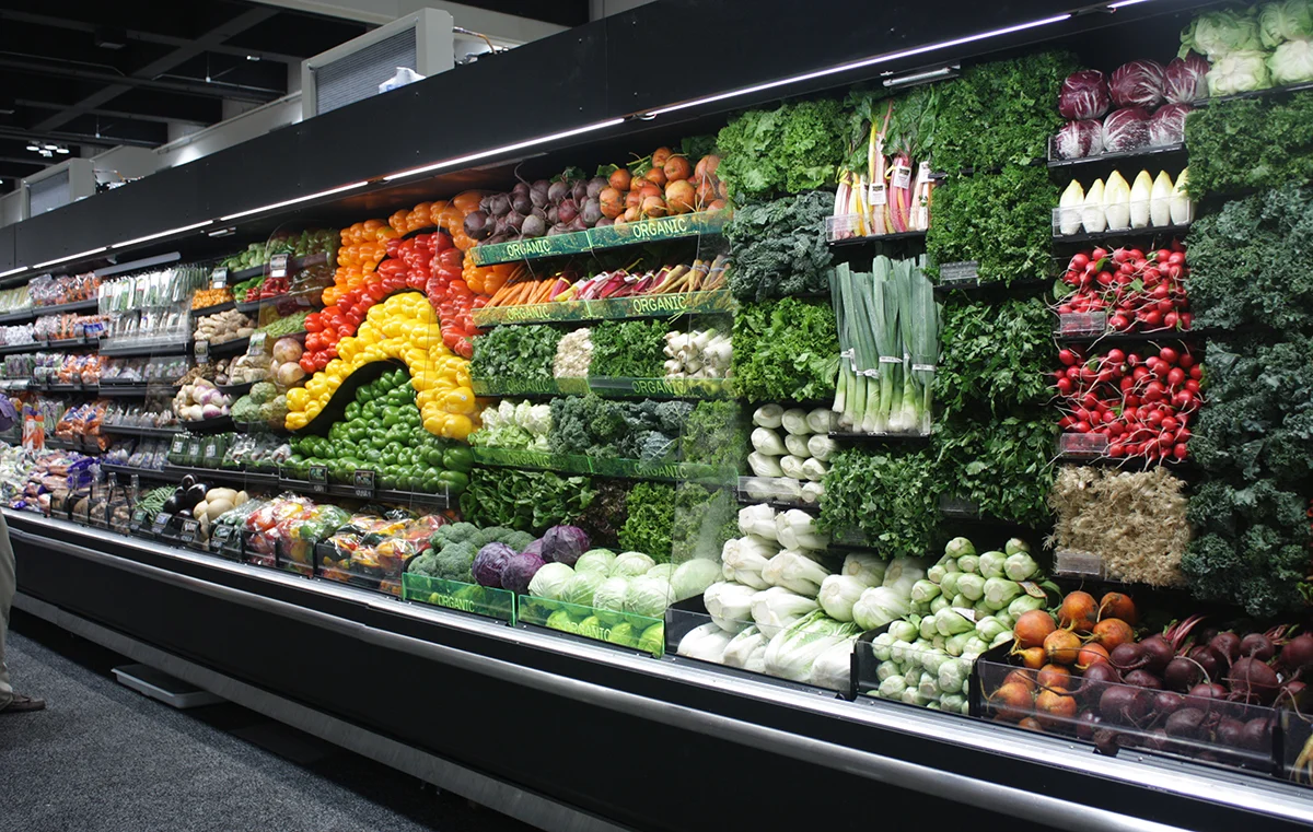 Carlson AirFlo — Merchandising Expertise Wave Divider